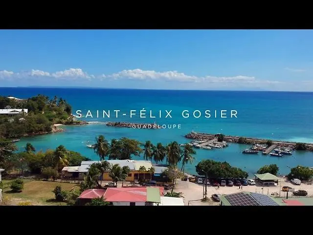 לינה וארוחת בוקר לה גוסייר Chambres D'Hotes Du Moulin De Saint Felix Chambre Iguana
